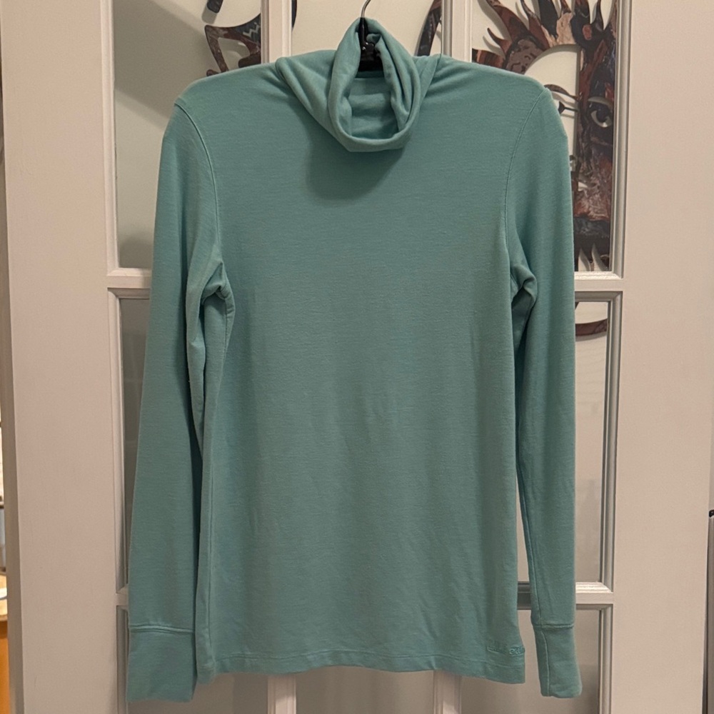 5/$20 L. L. Bean lightweight turtleneck in teal, size XS Regular, GUC